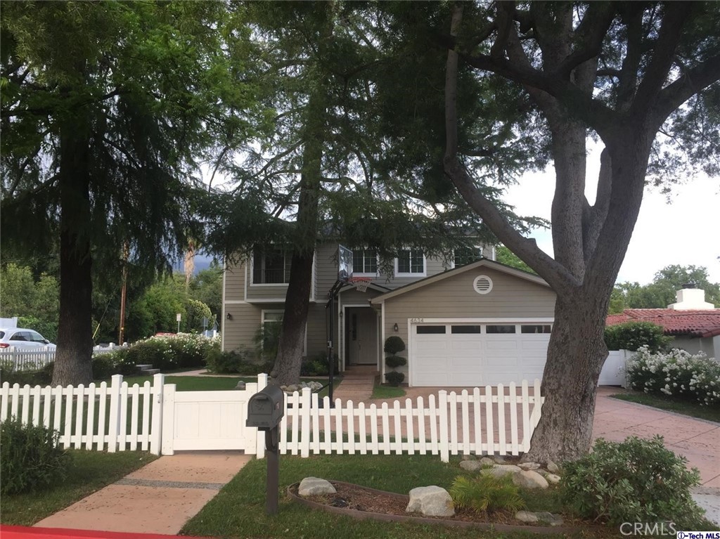 The custom home, built in 2013, is now available for lease. Located in the prime La Cañada area, it offers convenient access to parks, freeways, shopping, and entertainment. Just a short walk to La Cañada Elementary School.
The open floor plan features a state-of-the-art kitchen with stainless steel appliances and marble countertops. The one-bedroom suite is located downstairs, while the upstairs area includes three additional bedrooms, including a spacious master suite.
Tastefully finished bathrooms, oversized windows that invite abundant natural light, and beautifully landscaped front and back yards with mature trees and flowering plants complete this exceptional property.