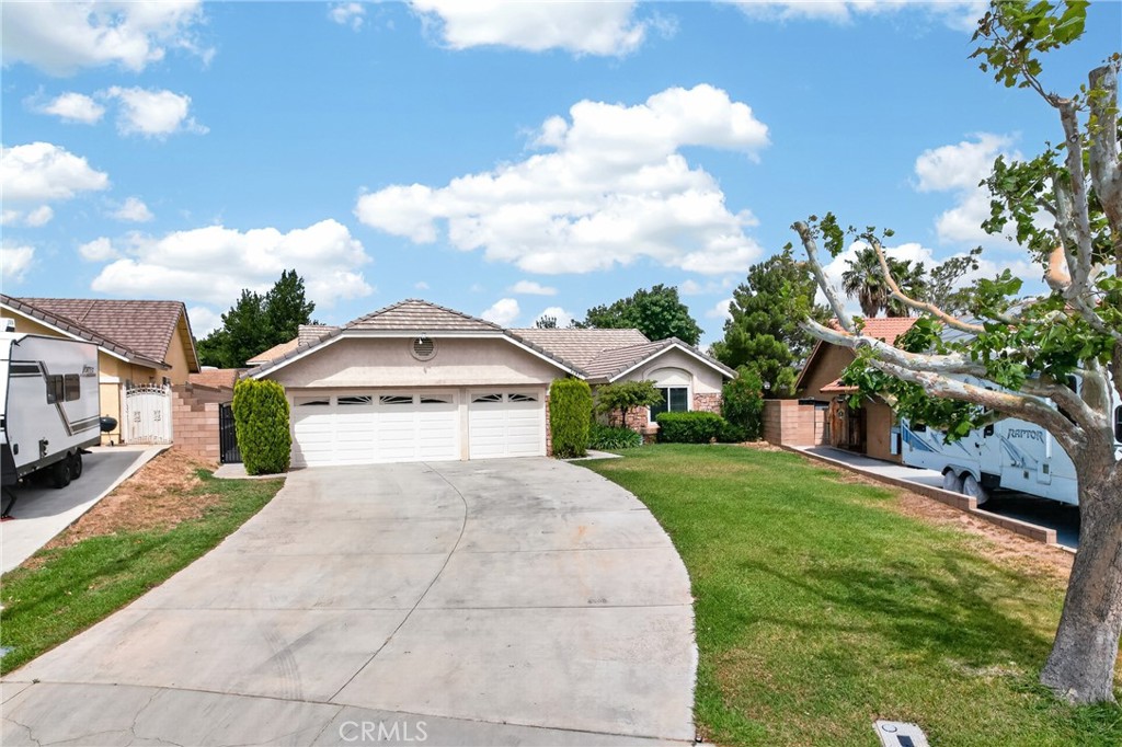 42421 Boulder