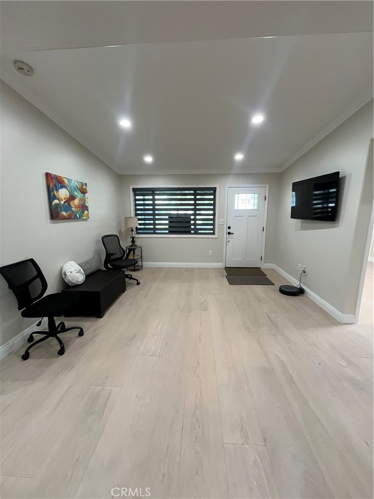 1221 KNOLLWOOD Road 47J