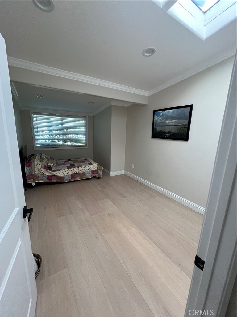 1221 KNOLLWOOD Road 47J