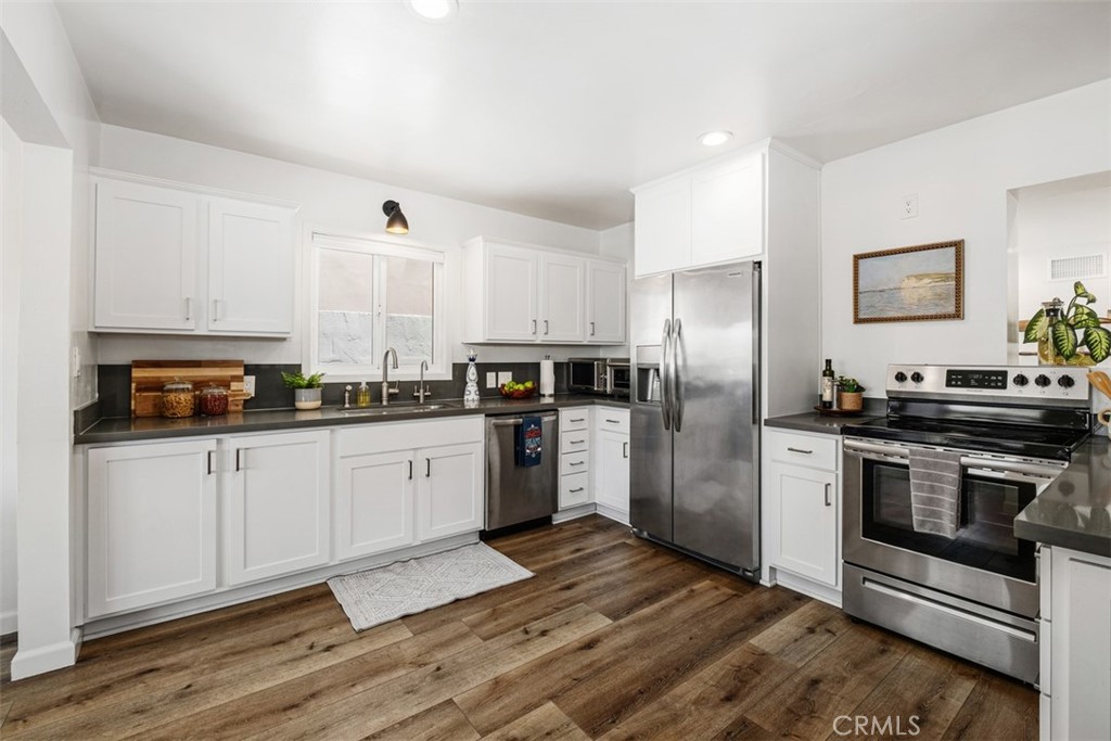 Newport Island (NEWI) - Residential