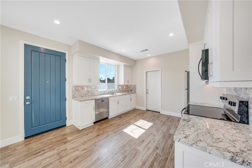 Downtown Area (DOWN) - Residential Lease