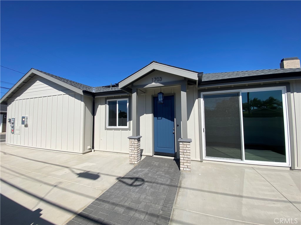 Be the first to live in this beautiful brand-new single-level ADU! This two-bedroom, two-bath property features two primary bedrooms with en-suite bathrooms, porcelain floors and granite countertops throughout; soft-close custom cabinets in the kitchen. Brand new stainless steel Whirlpool appliances complete the kitchen. Central heat and air-conditioning along with a tankless water heater complete your indoor living experience. Outdoors you'll find plenty of yard and patio space. To top everything off you have a single-car garage directly accessible from the unit, with washer/dryer hookups, and an additional outdoor dedicated parking space. Ideally located on highly desirable Park Street, near schools, parks, shopping, the beach, Pacific City, downtown Huntington Beach, and more!