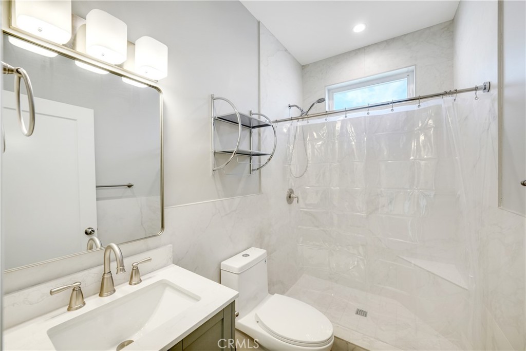 Downtown Area (DOWN) - Residential Lease