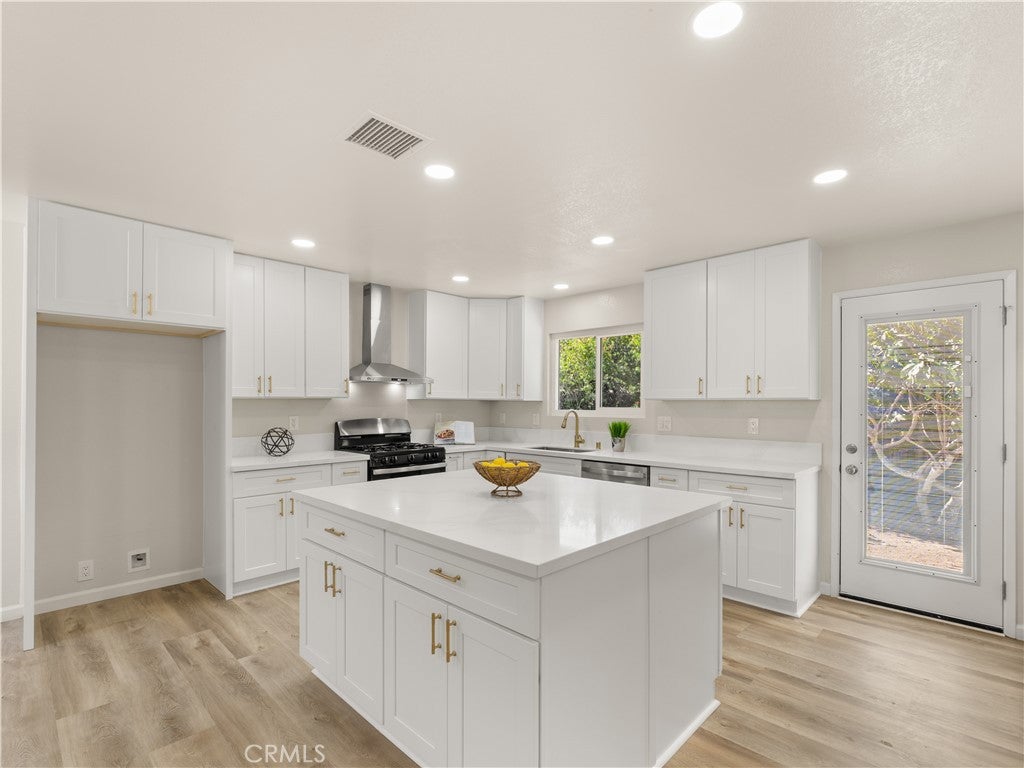 1004 Santa Margarita