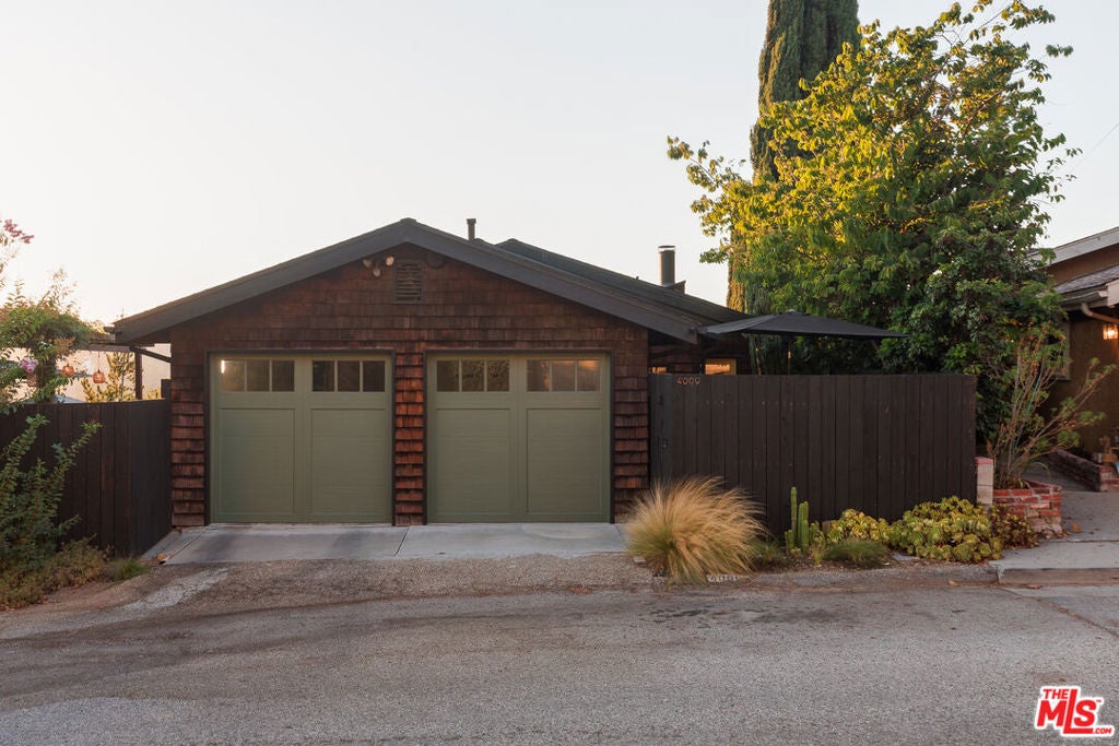 4009 Berenice Place