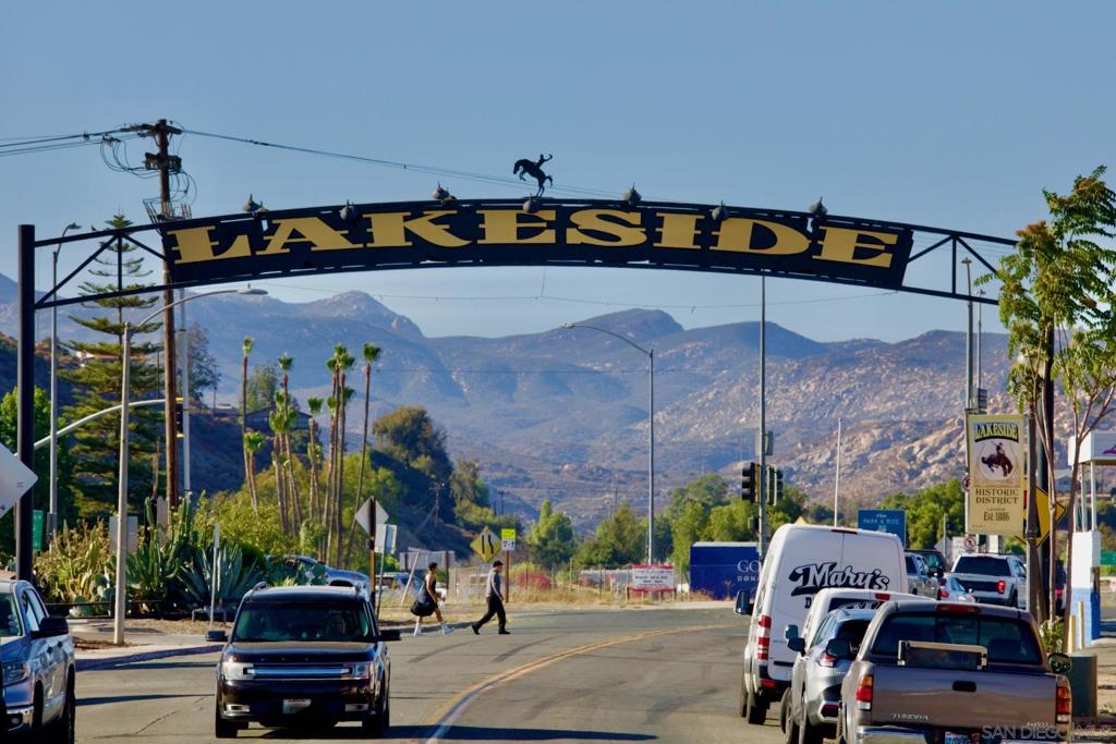 Lakeside - Residential