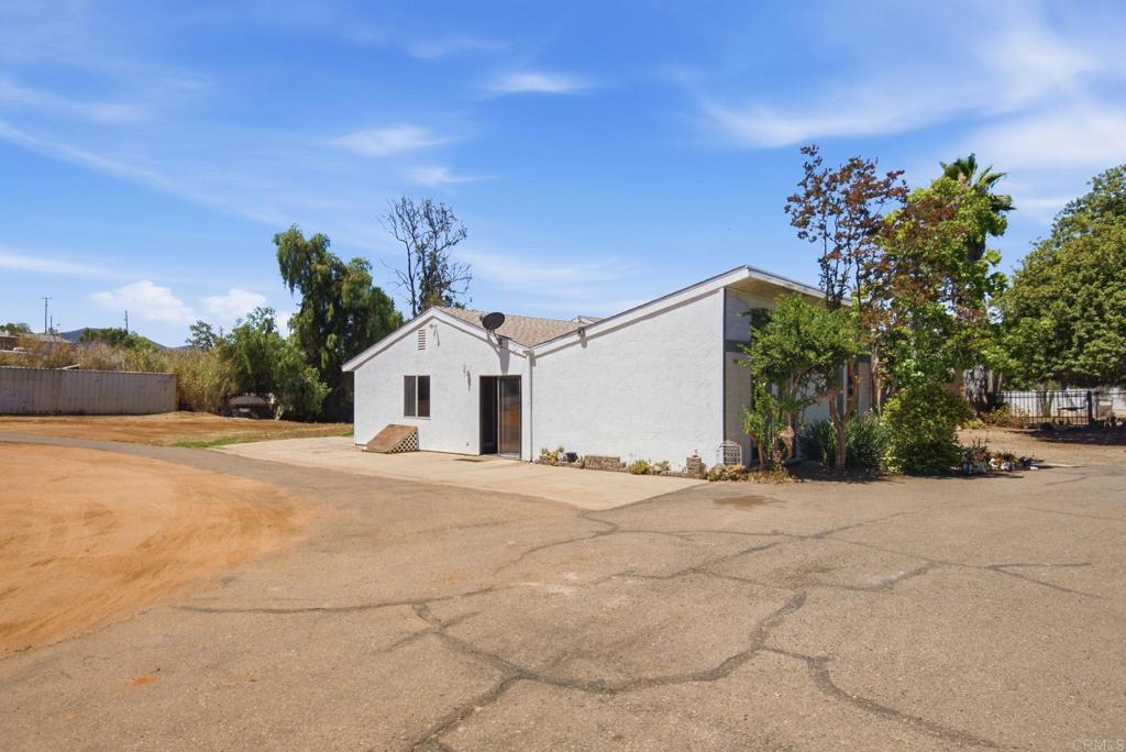 14037 Proctor Valley Rd