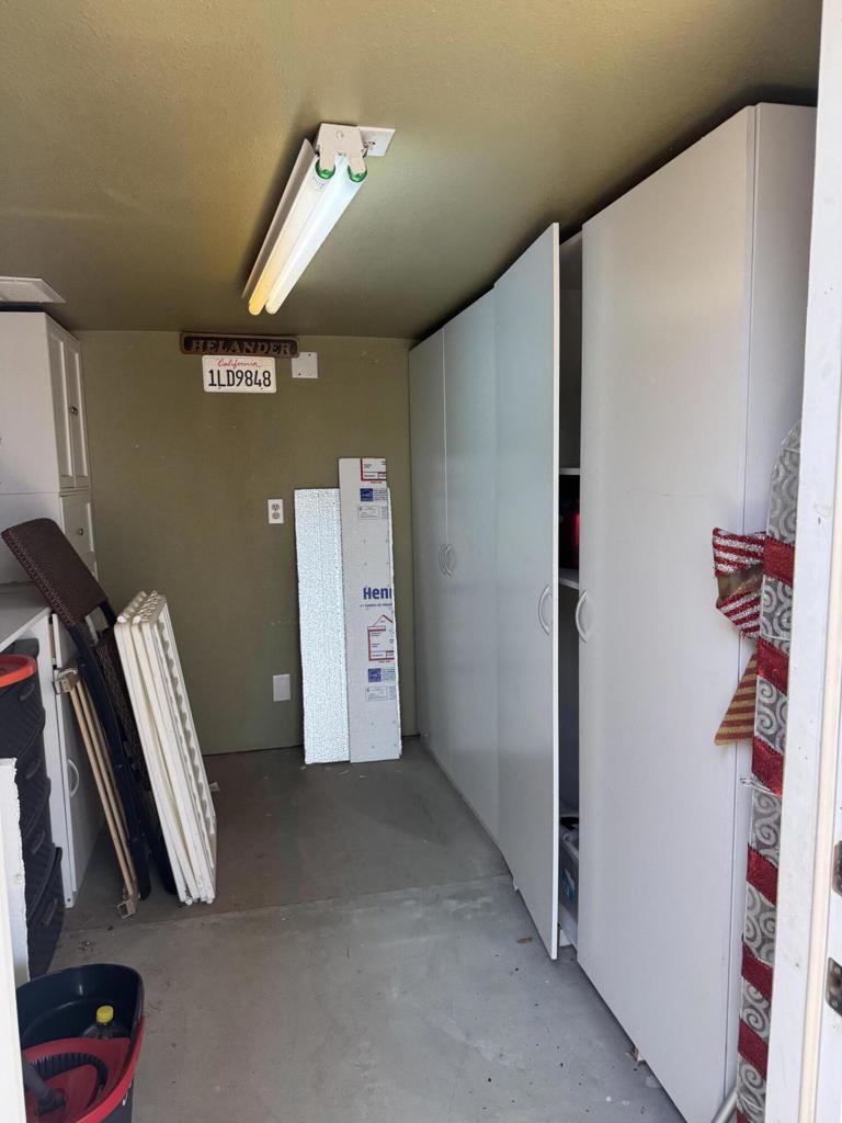 Rancho Casa Blanca - Manufactured In Park