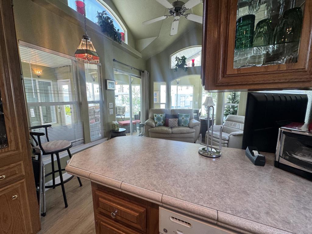 Rancho Casa Blanca - Manufactured In Park