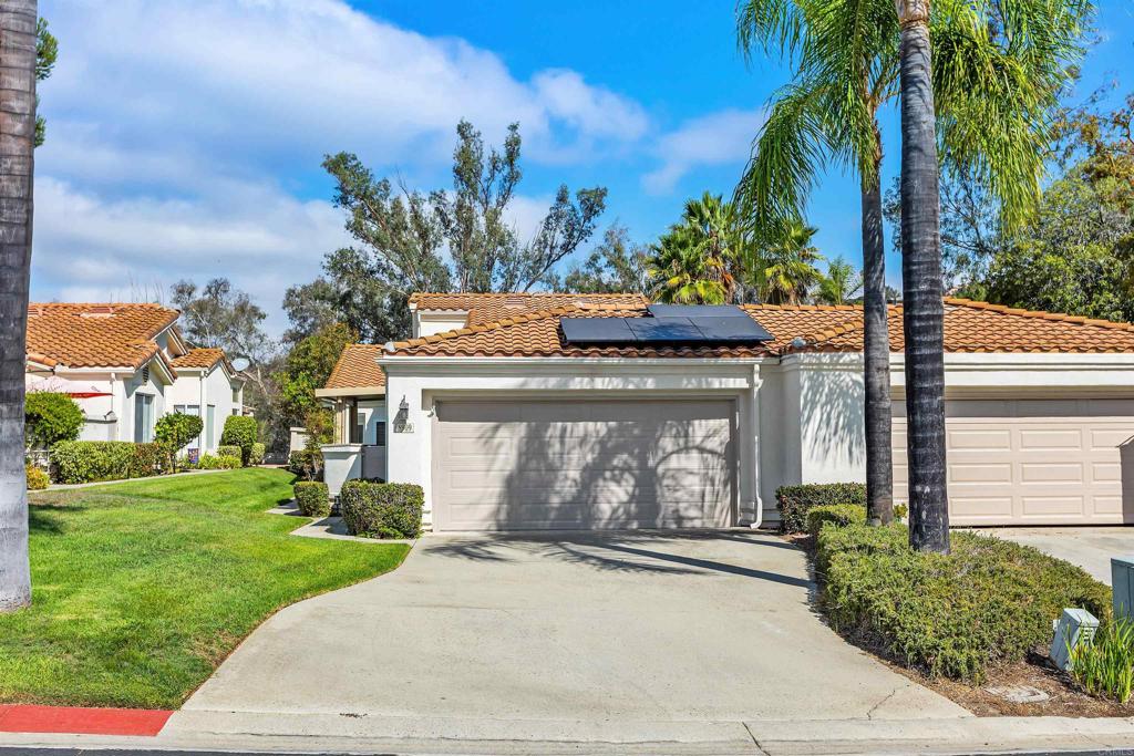 8909 Circle R View Lane