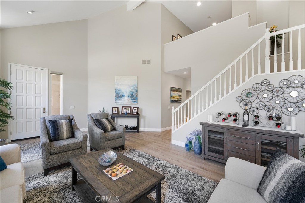 76 Hillrise
