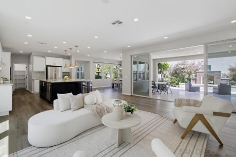 Photo of 21840 Deer Grass Drive DR, Escondido, CA 92029 (MLS # 260019249SD)