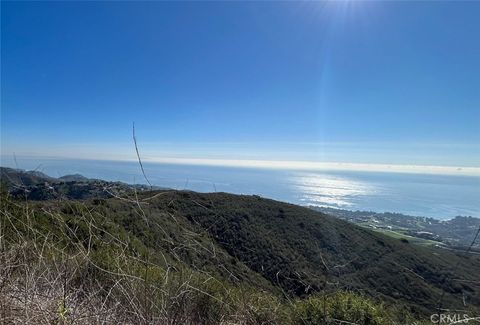 Photo of 4000 Ramera Mtwy, Malibu, CA 90265 (MLS # SR25271038)