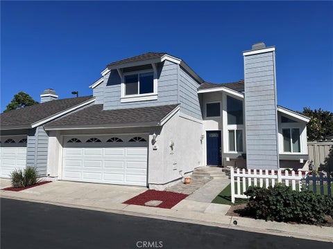 Photo of 29 Wintermist, Irvine, CA 92614 (MLS # AR26189003)