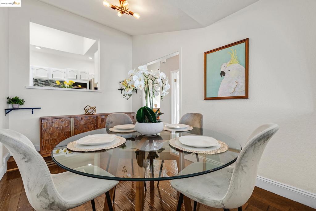 KING ESTATES - Residential