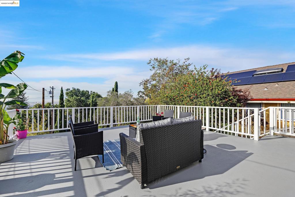 KING ESTATES - Residential