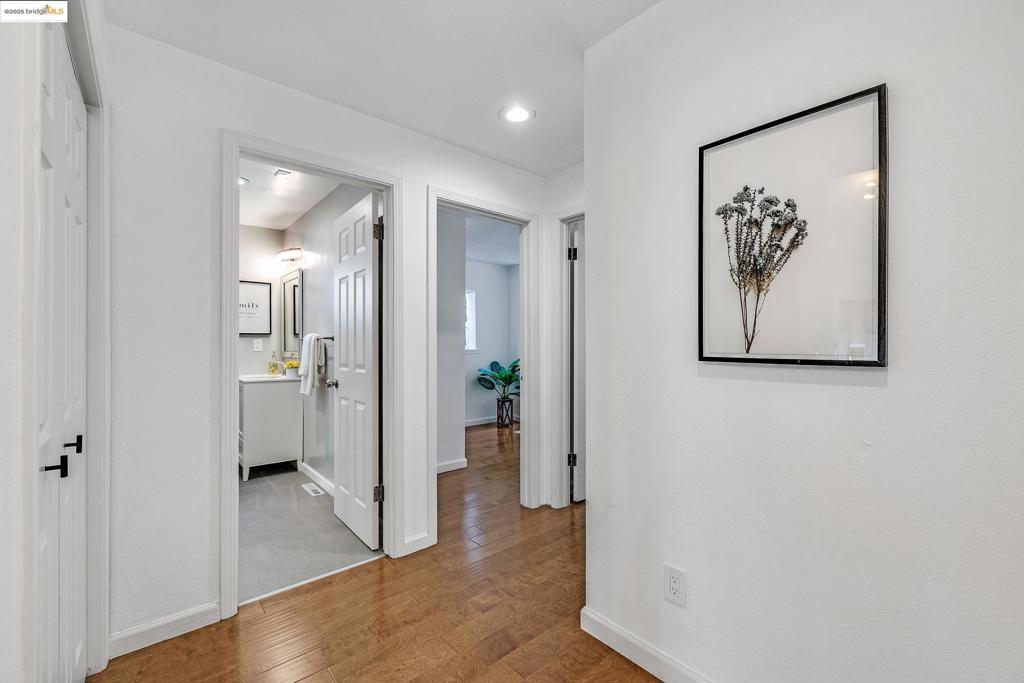 KING ESTATES - Residential