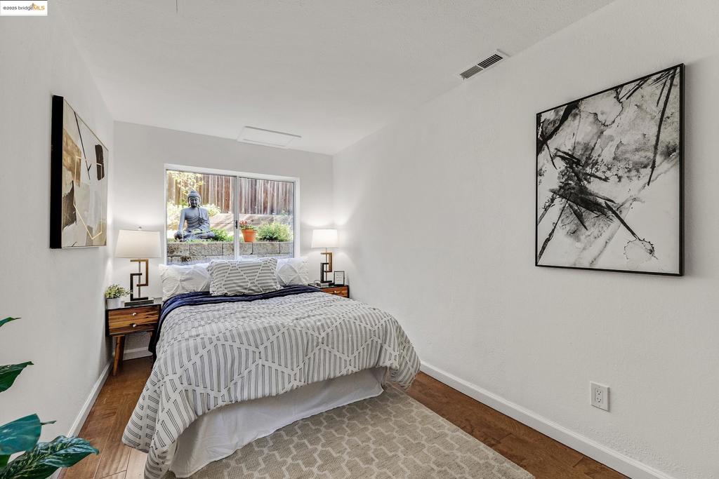 KING ESTATES - Residential