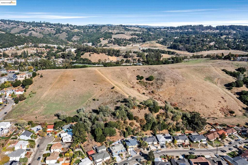 KING ESTATES - Residential