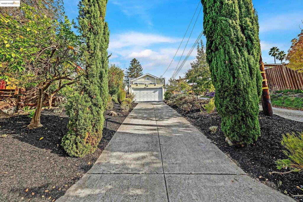 KING ESTATES - Residential