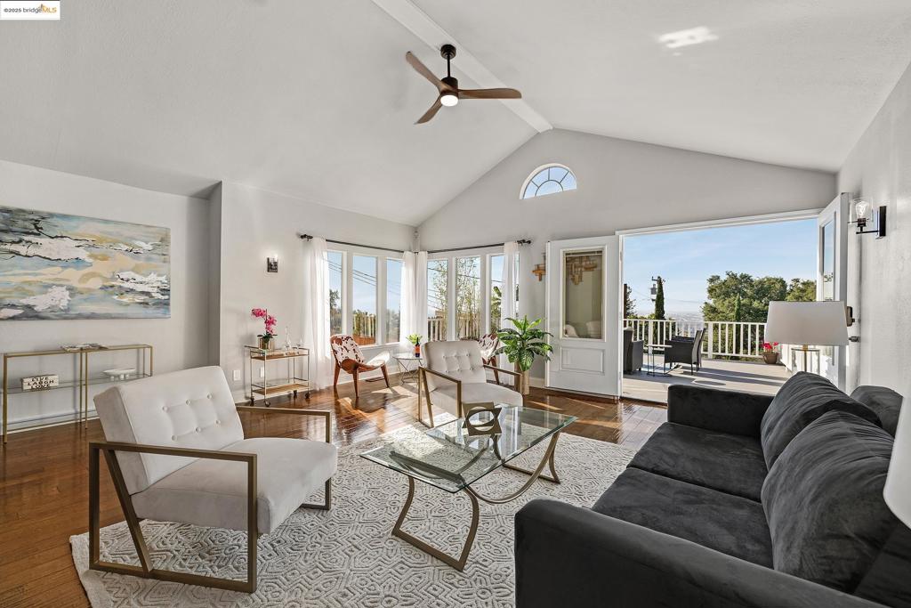 KING ESTATES - Residential