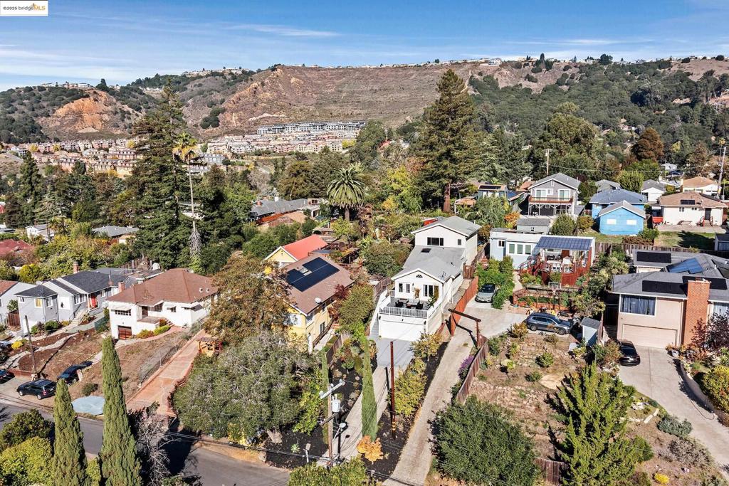 KING ESTATES - Residential