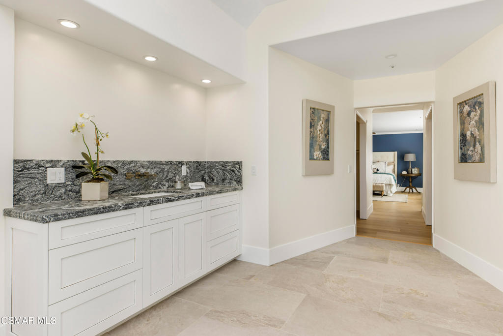 Not Applicable - 1007242 - Residential