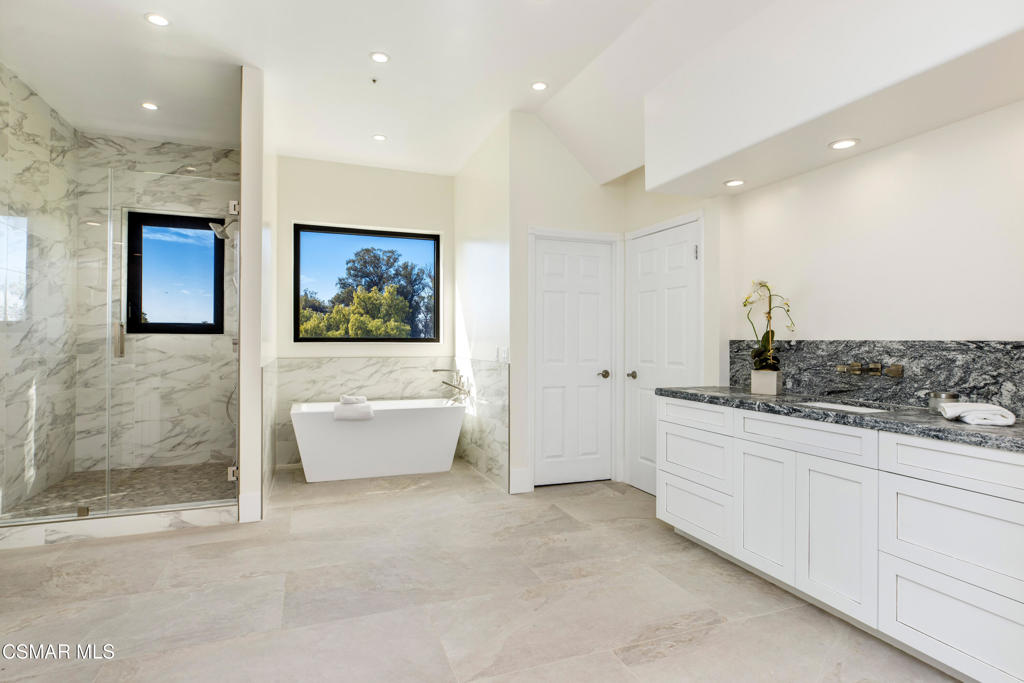 Not Applicable - 1007242 - Residential