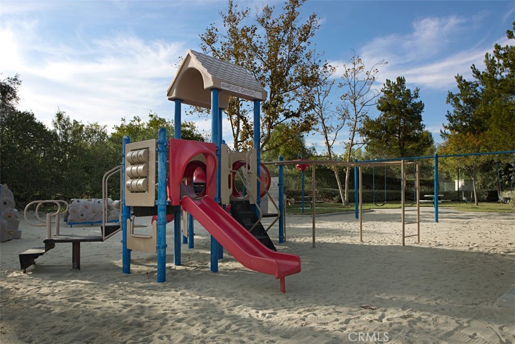 Laurels (DLAU) - Residential