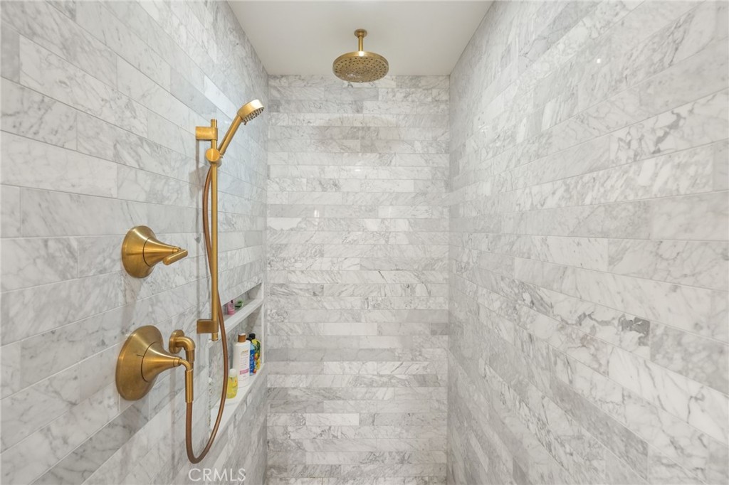 Custom Agua Dulce (CADUL) - Residential