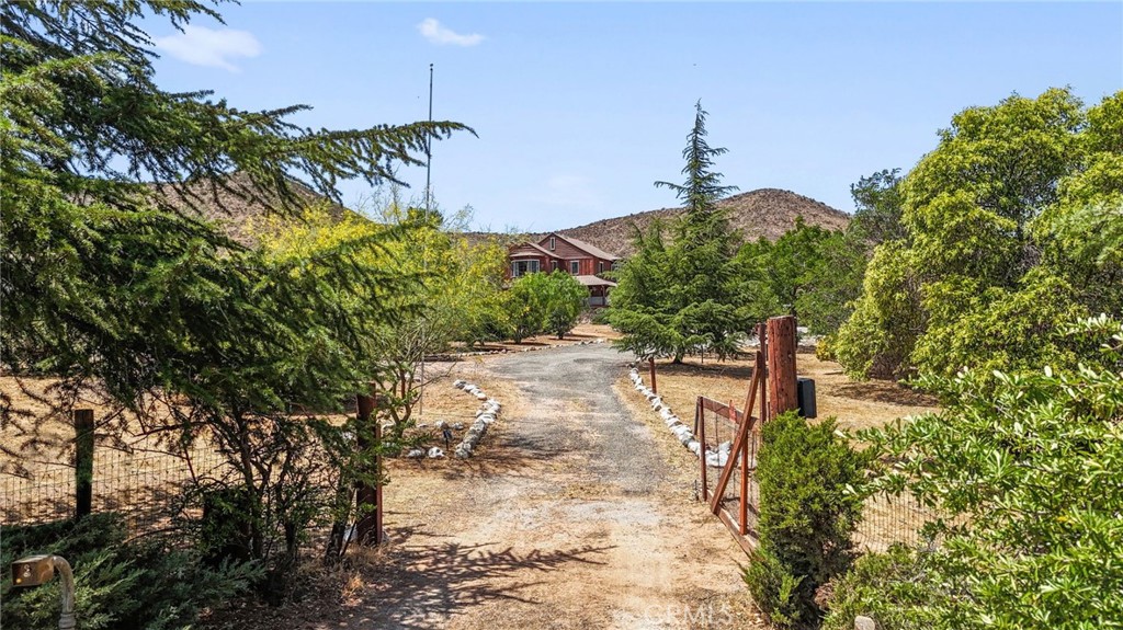 Custom Agua Dulce (CADUL) - Residential