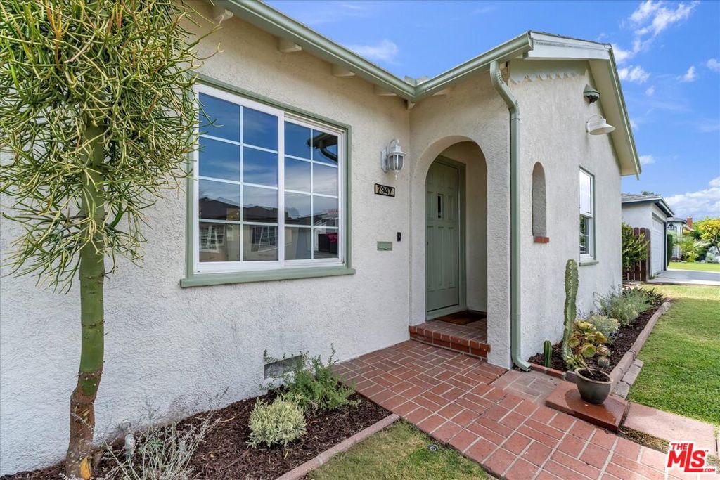 7947 Rhea Vista Drive, Whittier CA 90602