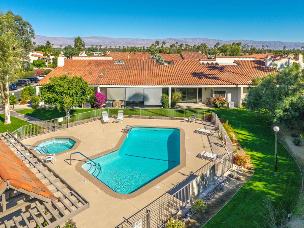 Mountain Villas - Residential