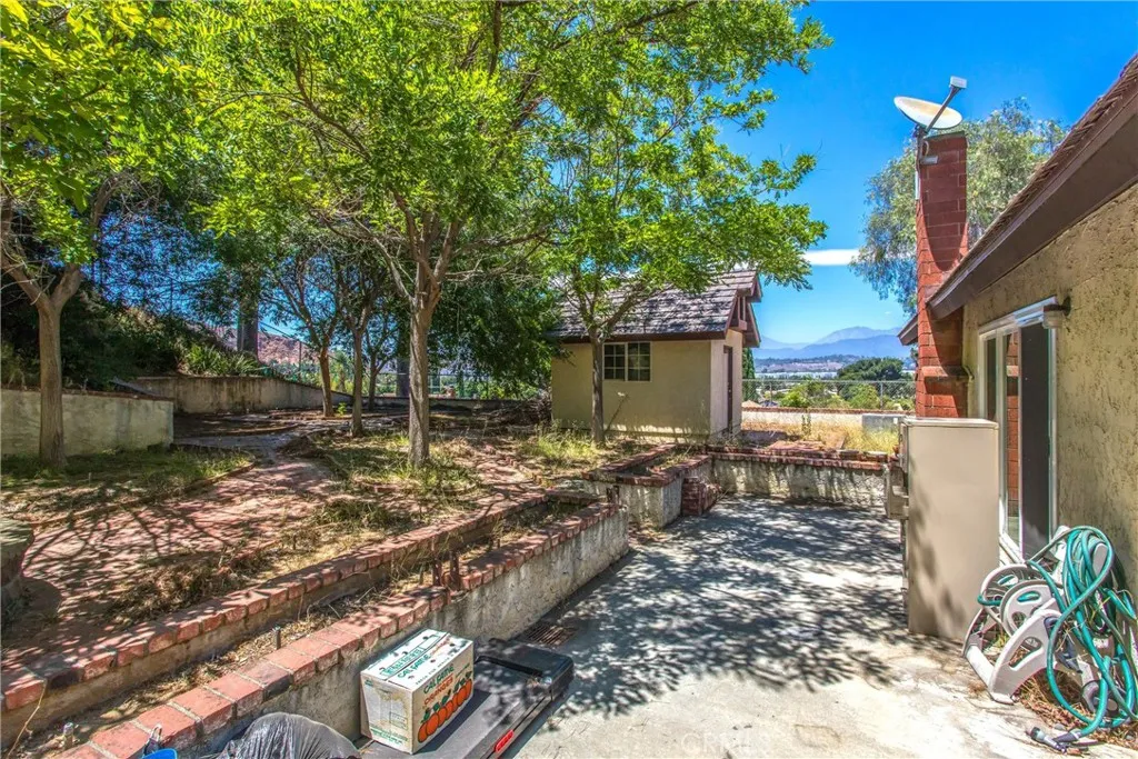 Pomona, California 91766, United States, 4 Bedrooms Bedrooms, ,2 BathroomsBathrooms,Residential,Active,167961