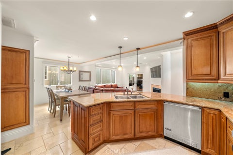 Photo of 438.5 Dahlia AVE, Corona Del Mar, CA 92625 (MLS # LG26207847)