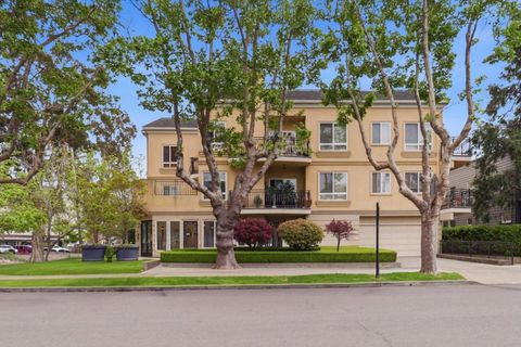 Photo of 107 El Camino Real Real #302, Burlingame, CA 94010 (MLS # ML82041082)