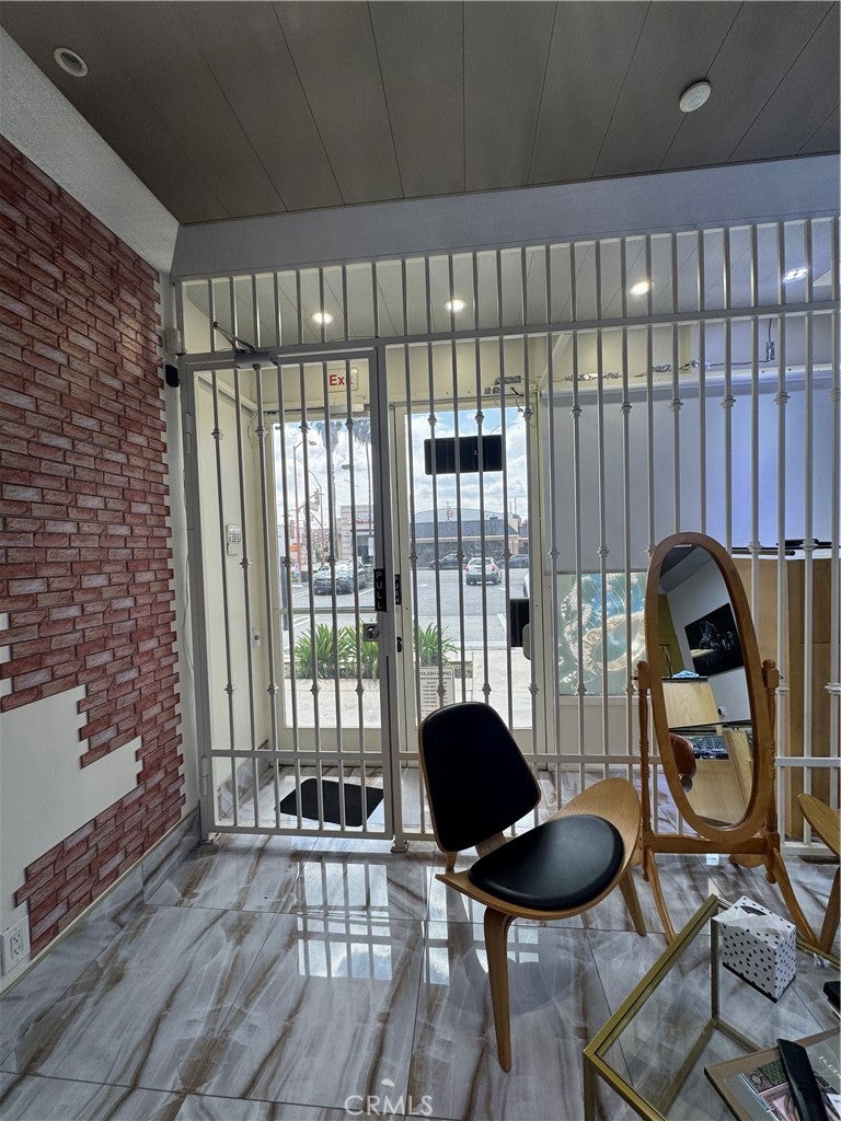 619 E Colorado Street