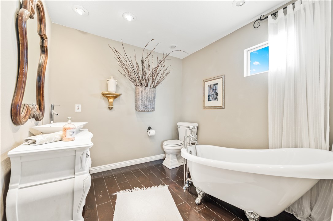 Huntington View (HTVW) - Residential