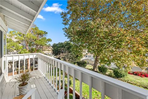 Tiny photo for 18576 Vallarta Dr, Huntington Beach, CA 92646 (MLS # OC25270087)