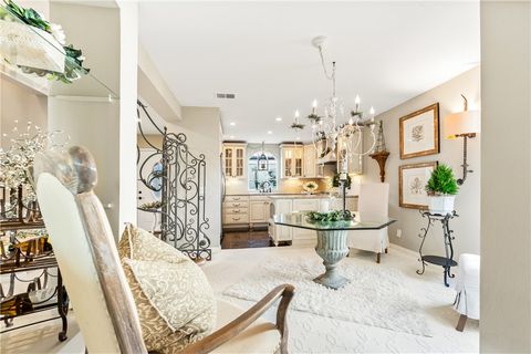 Tiny photo for 18576 Vallarta Dr, Huntington Beach, CA 92646 (MLS # OC25270087)