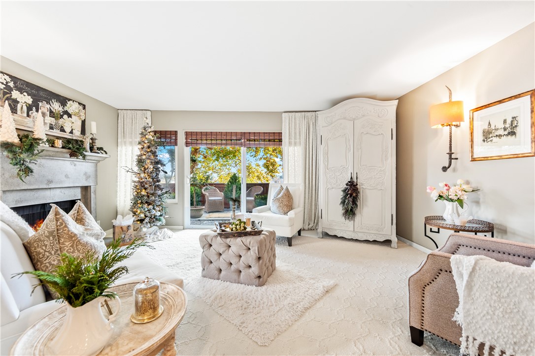 Huntington View (HTVW) - Residential