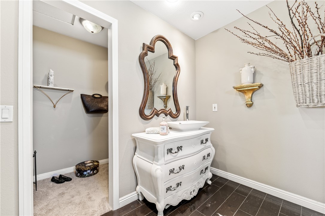 Huntington View (HTVW) - Residential