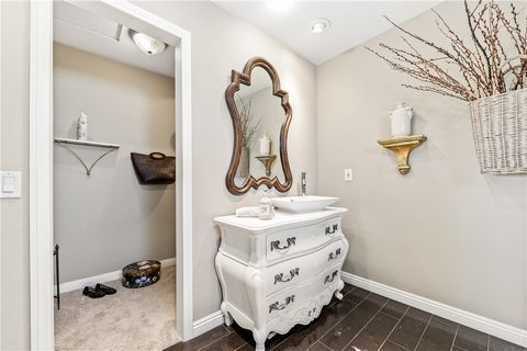 Tiny photo for 18576 Vallarta Dr, Huntington Beach, CA 92646 (MLS # OC25270087)