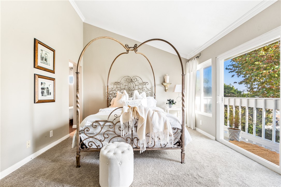 Huntington View (HTVW) - Residential