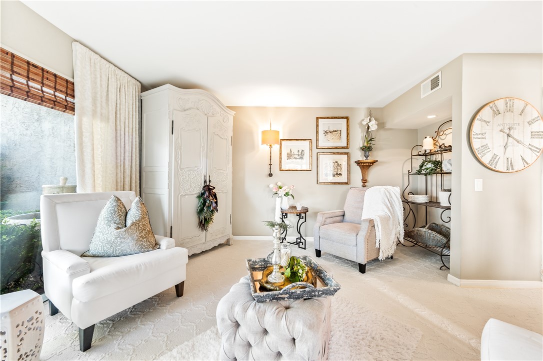 Huntington View (HTVW) - Residential