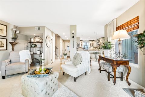 Tiny photo for 18576 Vallarta Dr, Huntington Beach, CA 92646 (MLS # OC25270087)