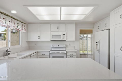 Tiny photo for 1296 Halifax Court, Ventura, CA 93004 (MLS # V1-39502)