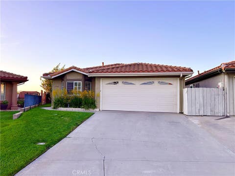 Photo of 27542 Calle Ganado, Menifee, CA 92585 (MLS # IG26072269)