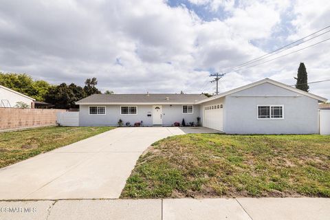 Photo of 1620 Spence Street, Simi Valley, CA 93065 (MLS # 225002340) Photo of 1620 Spence Street, Simi Valley, CA 93065 (MLS # 225002340)
